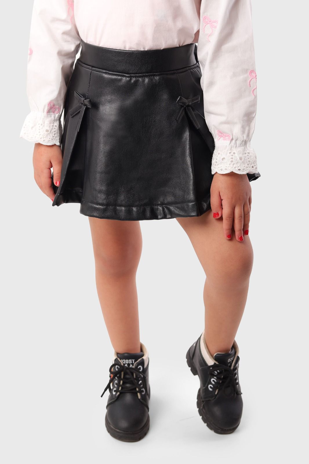 سكيرت جلد شورت